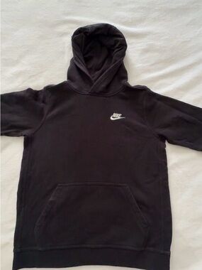 Nike Black Pullover Hoodie with White Logo Tag